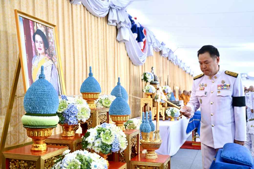 タイ全土で感謝と祝福の祈り　「母の日」サナーム・ルアンで記念式典 - ワイズデジタル【タイで生活する人のための情報サイト】